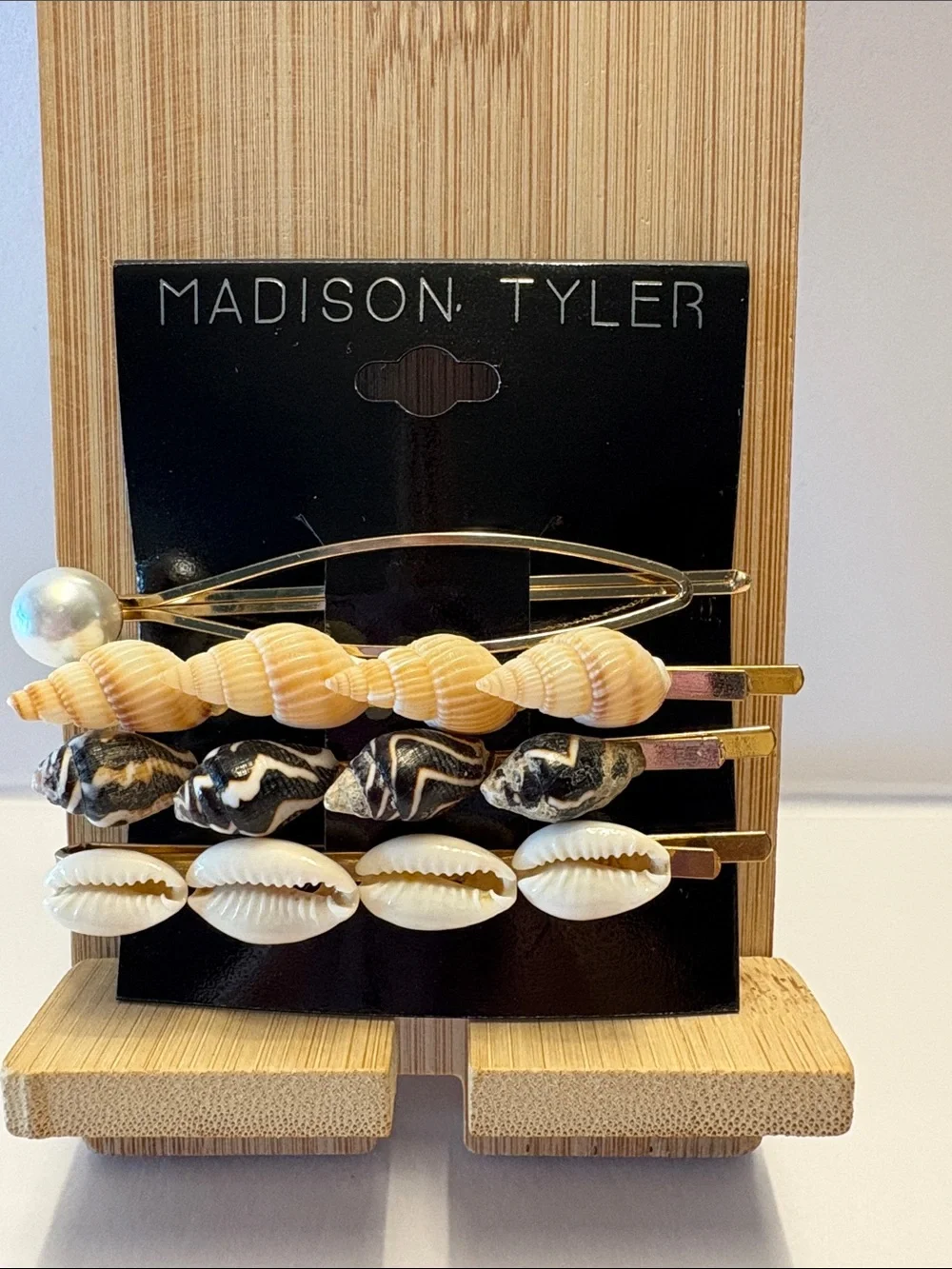 Madison Tyler Shell & Pearl Hair Clip Set — Beige, Black & White, Gold